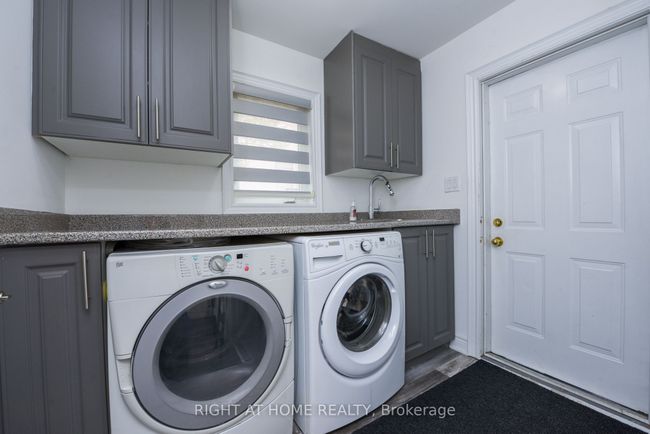 41 Darren Rd, House other with 6 bedrooms, 4 bathrooms and 4 parking in Brampton ON | Image 15