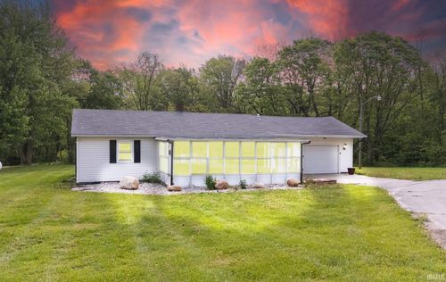 260 N 850 W-92, Pierceton, IN, 46562-9630 | Card Image