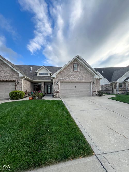 5381 Buckingham Ln, Plainfield, IN, 46168-7630 | Card Image