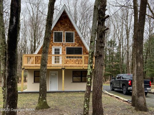 241 Pine Tree Dr, Cresco, PA, 18326-8019 | Card Image