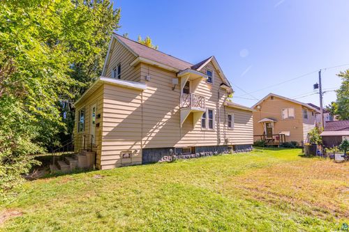 212 8th St S, Virginia, MN, 55792-2826 | Card Image