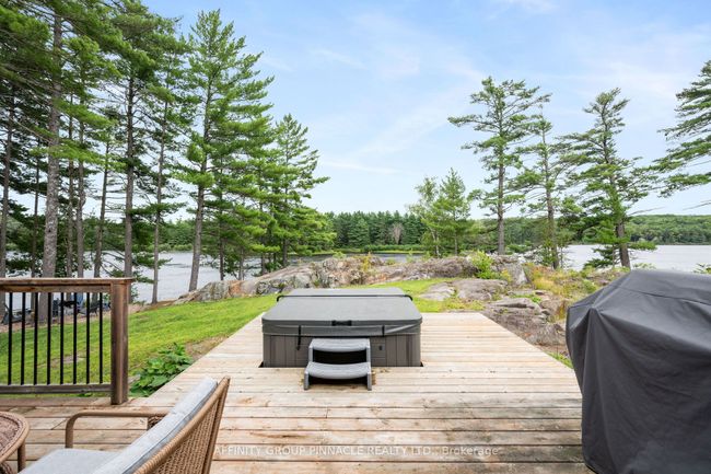 103B Carriage Landing Dr, House other with 3 bedrooms, 3 bathrooms and 10 parking in Haley Station ON | Image 38