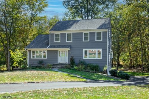 43 Milton Ave, Gillette, NJ, 07933-1419 | Card Image