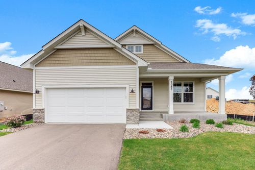 2080 Ridge Pointe Dr, Hastings, MN, 55033-5514 | Card Image