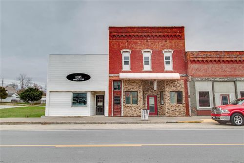 416 Main St, Greenfield, IL, 62044-1320 | Card Image