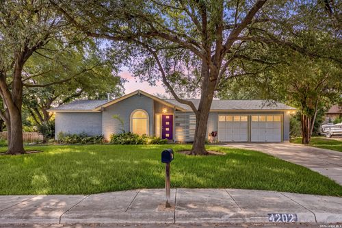 4202 Flint Hl, San Antonio, TX, 78230-1620 | Card Image