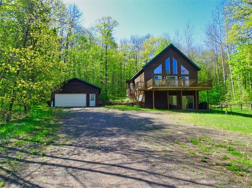 8920 N Larson Ct, HAYWARD, WI, 54843-5338 | Card Image