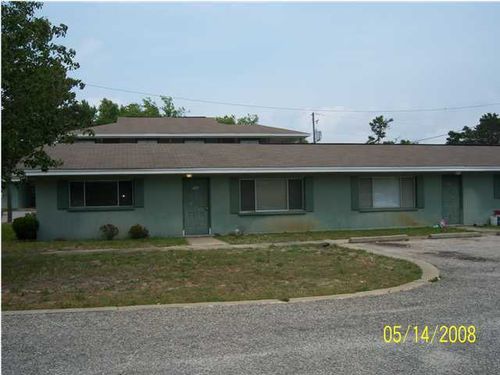 590 Florosa Ct, Mary Esther, FL, 32569-2412 | Card Image