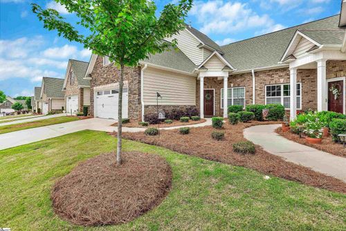 111 Coosa Ln, Anderson, SC, 29621-4296 | Card Image