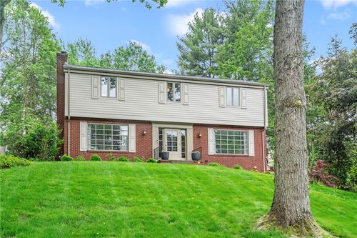 112 Woodshire Dr, O'hara, PA, 15215 | Card Image