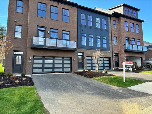 406 Magnolia Dr, Venetia, PA, 15367-1711 | Card Image