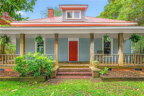 429 N Asheboro St, Liberty, NC, 27298-9603 | Card Image