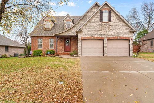 3801 W Randall St, Battlefield, MO, 65619-8256 | Card Image