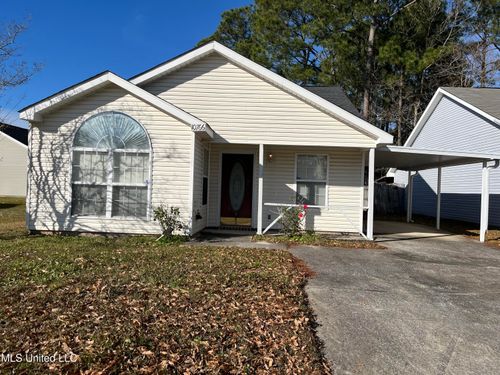 10766 E Bay Tree Dr, Gulfport, MS, 39503-4541 | Card Image