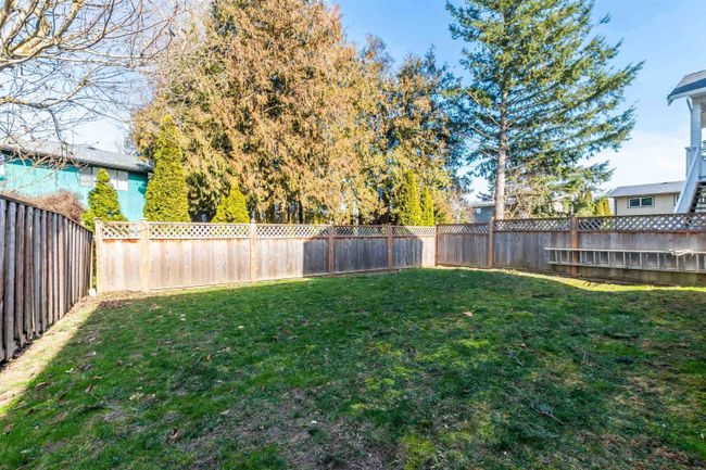 45277 South Sumas Road, House other with 4 bedrooms, 3 bathrooms and 4 parking in Chilliwack BC | Image 35