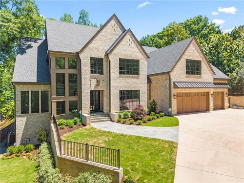 95 Blackland Rd Nw, Atlanta, GA, 30342-4407 | Card Image
