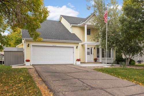 16407 Hutchinson Dr, Lakeville, MN, 55044-5800 | Card Image