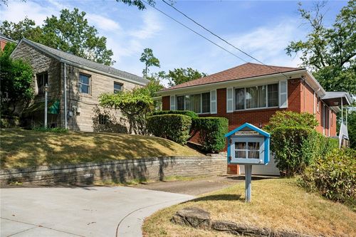 3323 Shady Avenue Ext, Squirrel Hill, PA, 15217-3012 | Card Image