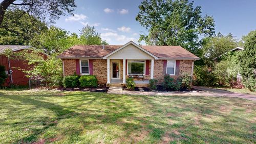 340 Jackson Rd, Clarksville, TN, 37042-6219 | Card Image