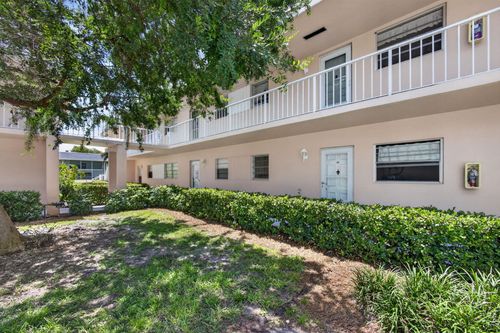 9-83-18081 Se Country Club Dr, Jupiter, FL, 33469-1217 | Card Image