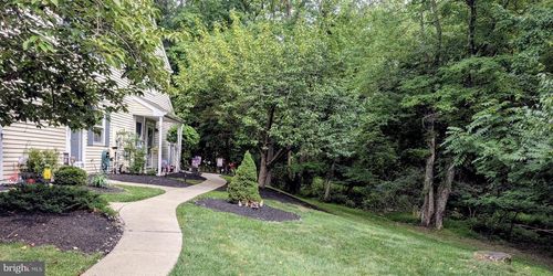 37 Belmont Sta, SOUTHAMPTON, PA, 18966-3769 | Card Image