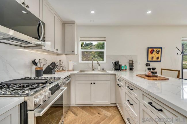 5048 - 5050 Gardena Ave, Condo with 1 bedrooms, 1 bathrooms and null parking in San Diego CA | Image 7