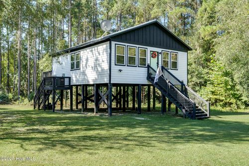 340 Whitestocking Ext, Burgaw, NC, 28425-3408 | Card Image