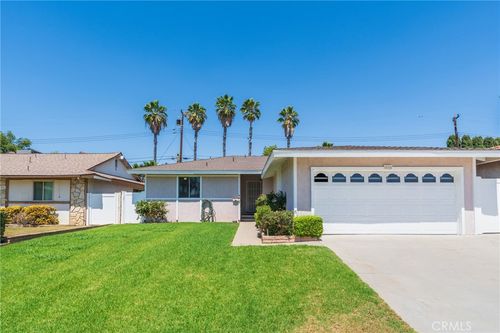 331 E Olive Ave, La Habra, CA, 90631-6119 | Card Image