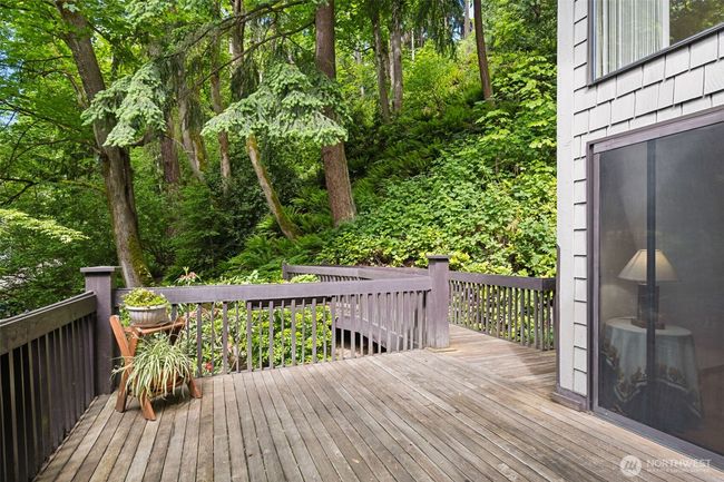 5019 E Mercer Way, House other with 4 bedrooms, 3 bathrooms and 2 parking in Mercer Island WA | Image 27