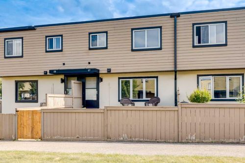 67-3809 45 St Sw, Calgary, AB, T3E3H4 | Card Image