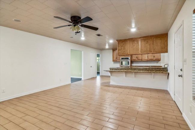 640 Cactus St, House other with 3 bedrooms, 2 bathrooms and null parking in Bridge City TX | Image 11