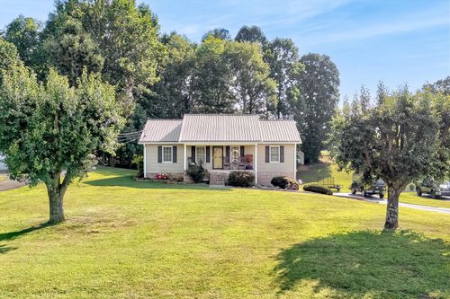 488 Austin Cir, Rogersville, TN, 37857-6294 | Card Image
