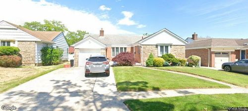 1662 Sherbourne Road, Hempstead, NY, 11580 | Card Image