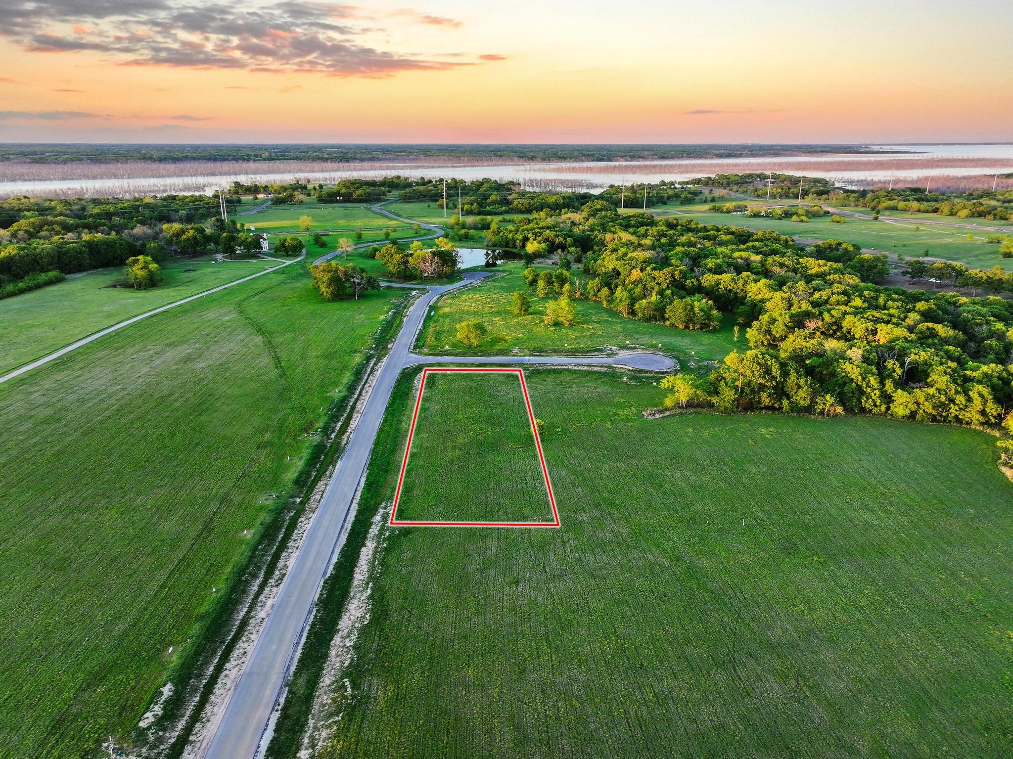 Land in Dodd City 2