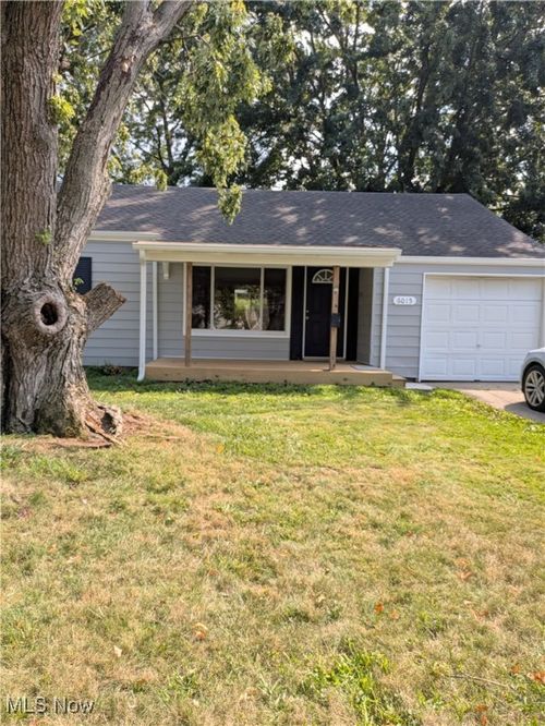 6015 Ira Ave, Brooklyn, OH, 44144-3849 | Card Image