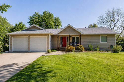 604 W Market St, Panora, IA, 50216-1005 | Card Image