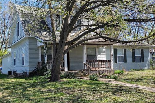 1703 S Harrison Ave, Sedalia, MO, 65301-7243 | Card Image