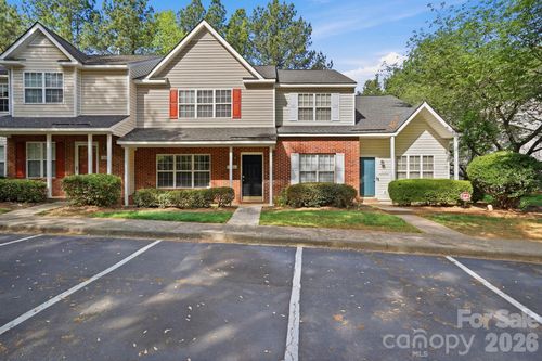 10142 Forest Landing Dr, Charlotte, NC, 28213-4058 | Card Image