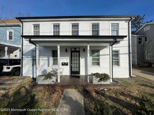 45 Linden Pl, Red Bank, NJ, 07701-1932 | Card Image