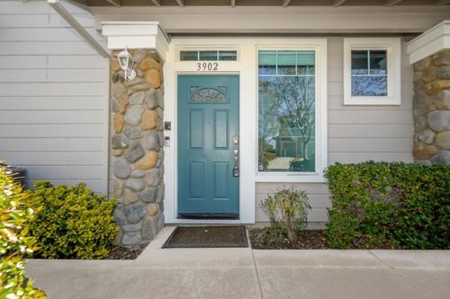 3902 Coyote Cir, Clayton, CA, 94517-1950 | Card Image