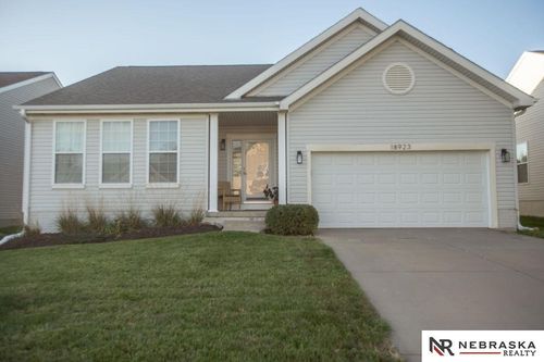 18923 B St, Omaha, NE, 68130-6079 | Card Image