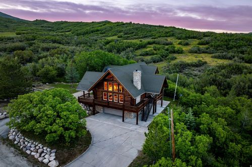 6446 Box Elder St, Mountain Green, UT, 84050-9762 | Card Image