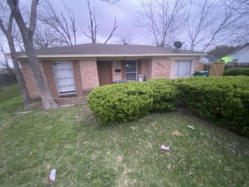 4620 Werner St, Houston, TX, 77022-2830 | Card Image