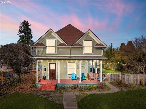 2417 15th Ave, Forest Grove, OR, 97116-2815 | Card Image