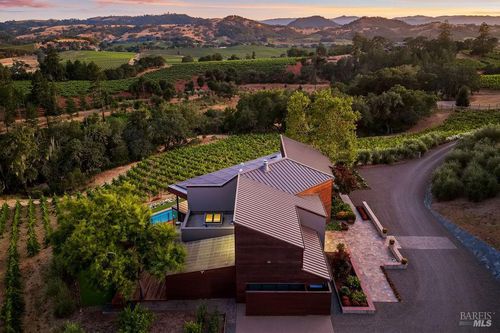 5232 Maacama Ridge Rd, Healdsburg, CA, 95448-7010 | Card Image