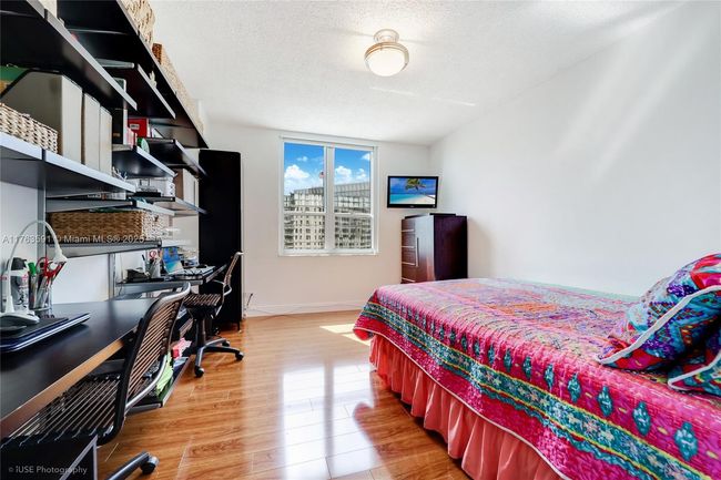 APT-1510 - 701 Brickell Key Blvd, Condo with 2 bedrooms, 3 bathrooms and null parking in Miami FL | Image 13