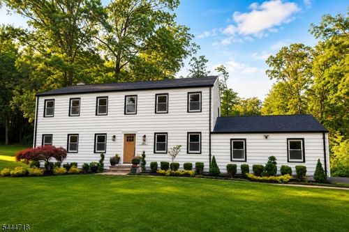 47 Fieldstone Dr, Morristown, NJ, 07960-2634 | Card Image