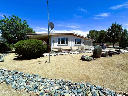 16329 S Red Rock Ln, Mayer, AZ, 86333-2633 | Card Image