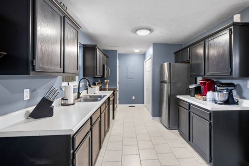 118 Nails Creek Dr, Dickson, TN, 37055-9563 | Card Image