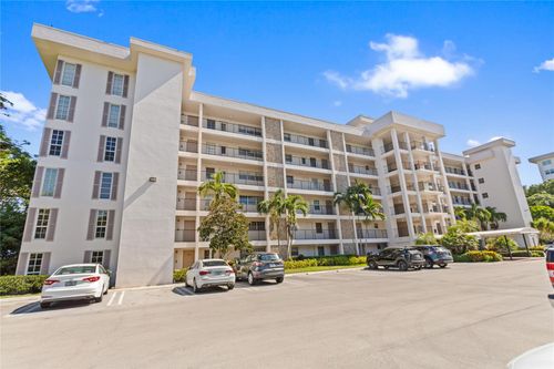 apt-403-3000 N Palm Aire Dr, Pompano Beach, FL, 33069-3434 | Card Image